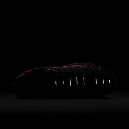 Nike Air Max Plus Schuh (Herren) – Schwarz/Hyper Pink/Schwarz