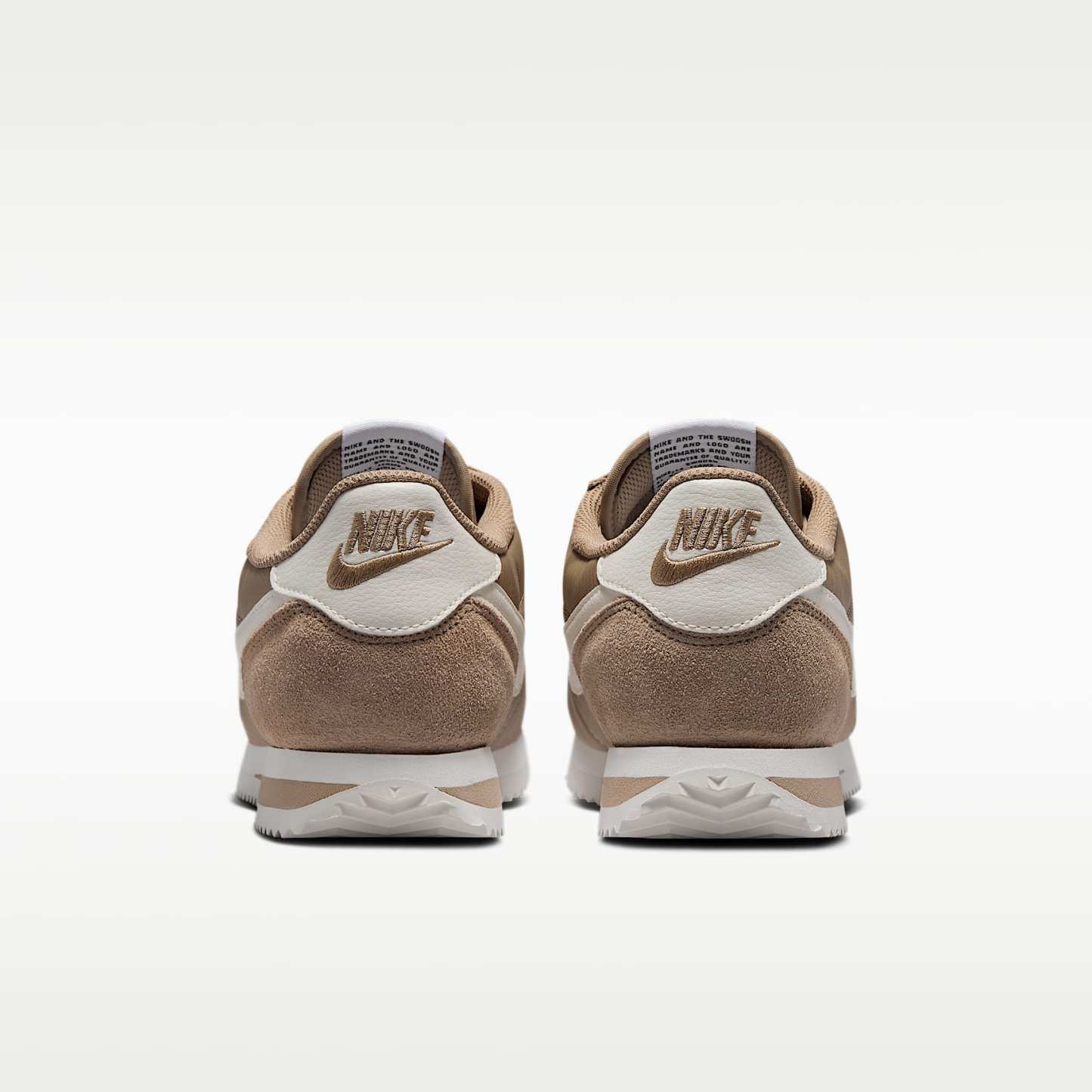 Nike Cortez Textile Schuh (Damen) – British Khaki/Schwarz/Safety Orange/Sail