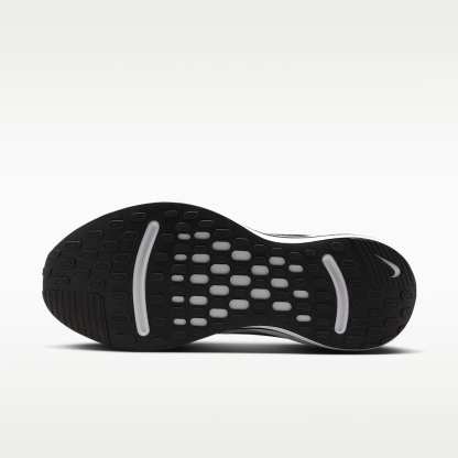 Nike Journey Run Straßenlaufschuh für Damen – Schwarz/Weiß