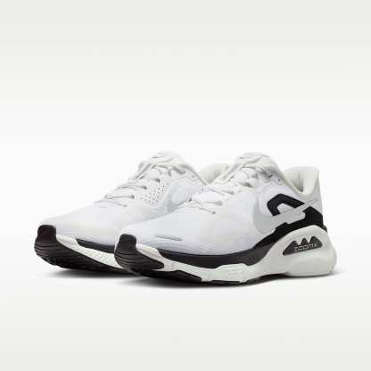 Nike Structure Plus Straßenlaufschuh (Herren) – Summit White/Schwarz/Metallic Silver