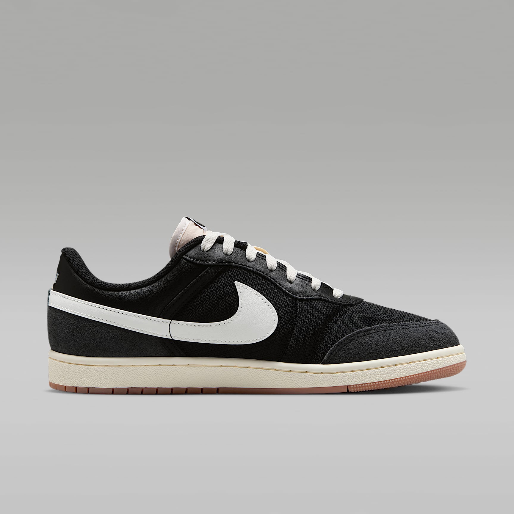 Air Jordan Skyline Low Herrenschuh – Schwarz/Anthracite/Gum Medium Brown/Summit White