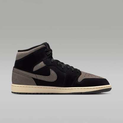 Air Jordan 1 Mid SE Schuh (Herren) – Schwarz/Light Wild Mango/Olive Grey