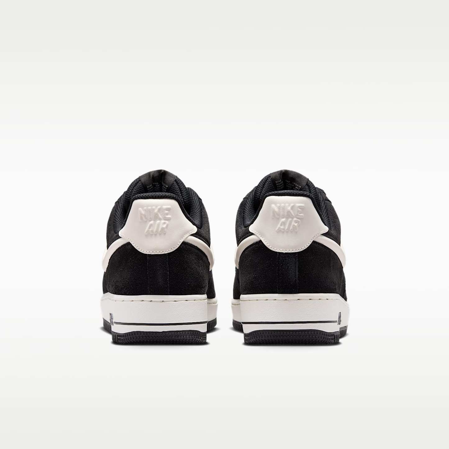 Nike Air Force 1 '07 LV8 Schuh (Herren) – Schwarz/Sail