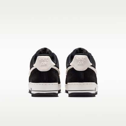 Nike Air Force 1 '07 LV8 Schuh (Herren) – Schwarz/Sail