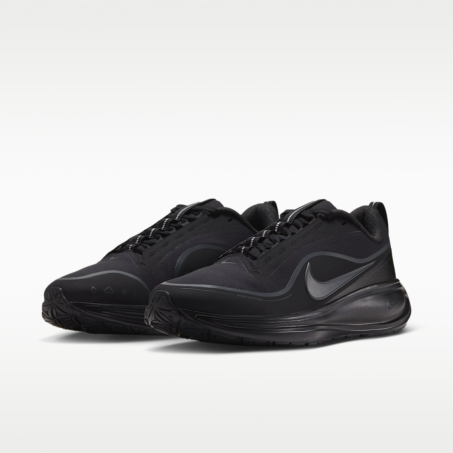 Nike Revolution 8 Utility Straßenlaufschuh (Herren) – Schwarz/Anthracite