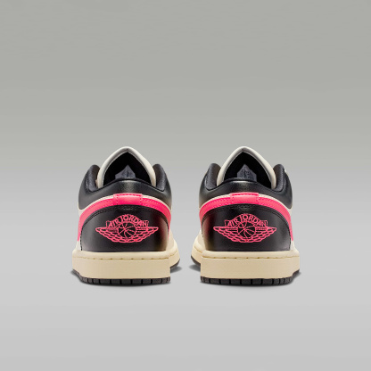 Air Jordan 1 Low Damenschuh – Pale Ivory/Schwarz/Muslin/Racer Pink