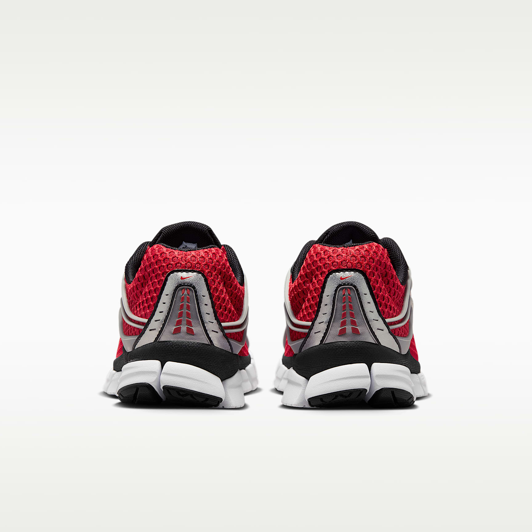 Nike Zoom Skylon 11 Damenschuh – University Red/Metallic Silver/Weiß/Schwarz
