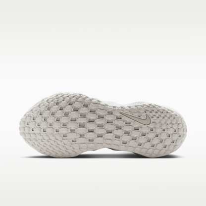 Nike Ava Rover Schuh – Phantom/Phantom/Phantom/Light Bone