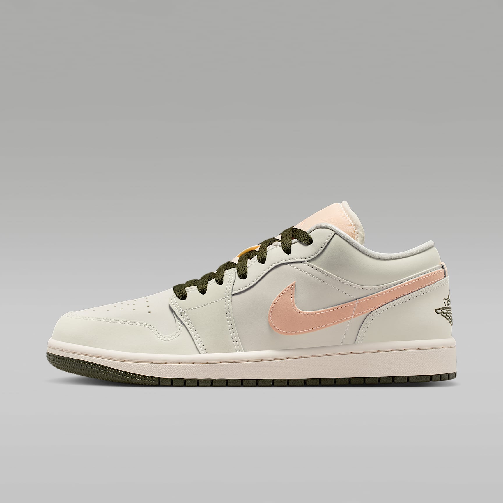 Air Jordan 1 Low Damenschuh – Sail/Crimson Tint/Cargo Khaki