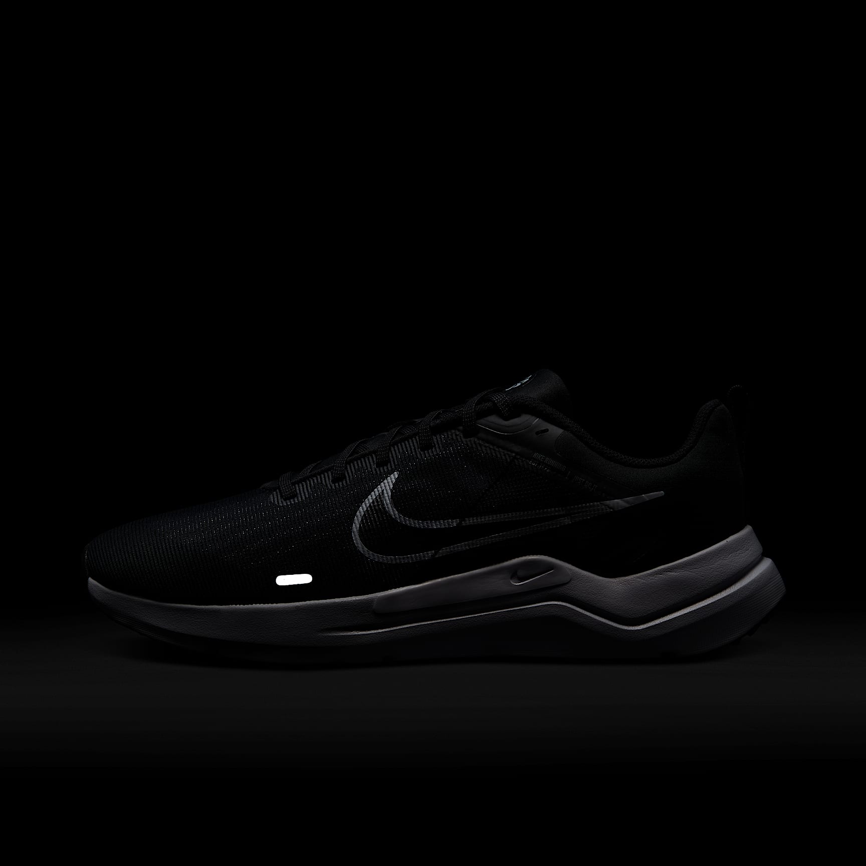 Nike Downshifter 12 Herren-Laufschuh – Schwarz/Dark Smoke Grey/Pure Platinum/Weiß