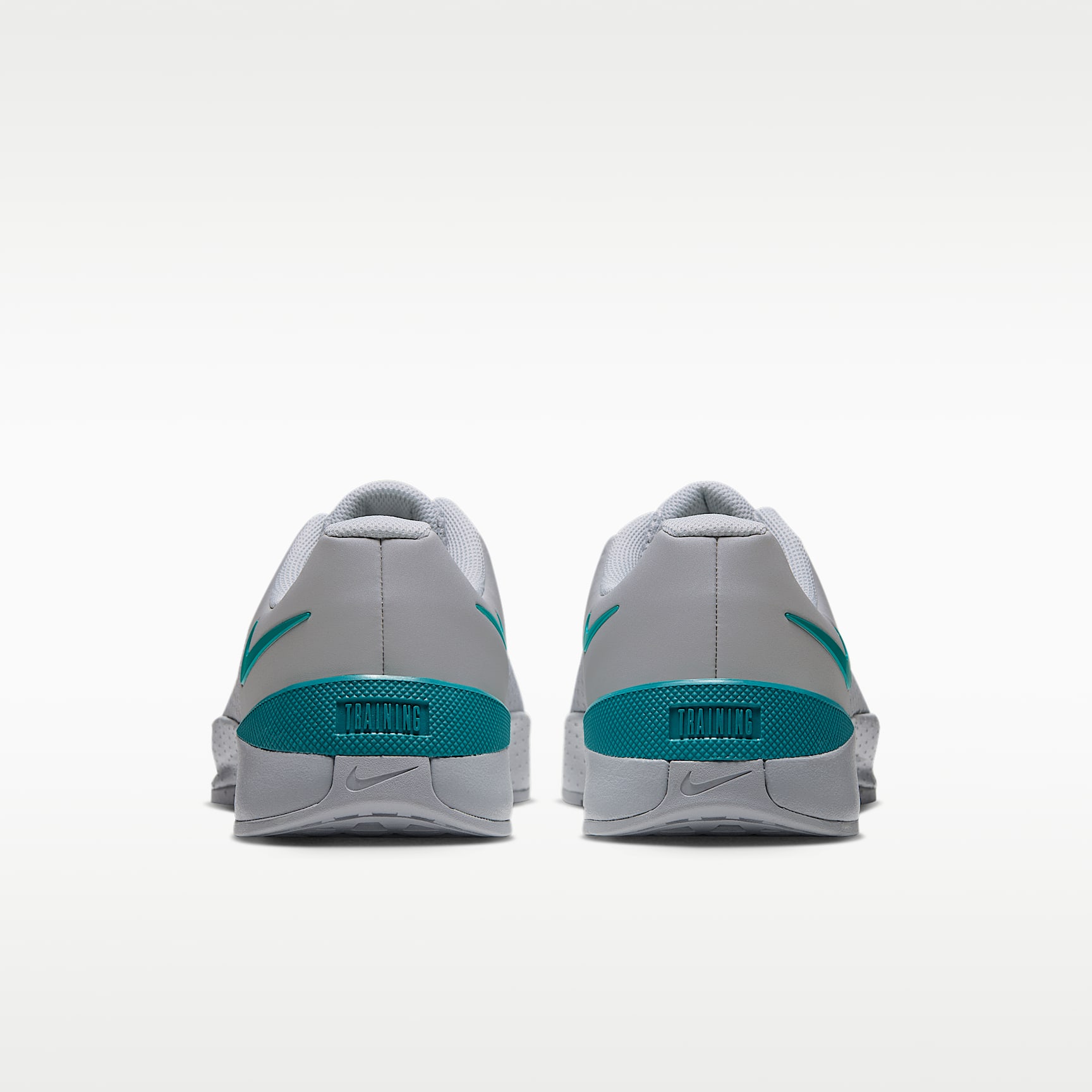 Nike MC Trainer 4 Trainingsschuh (Herren) – Grey Fog/Light Smoke Grey/Energy