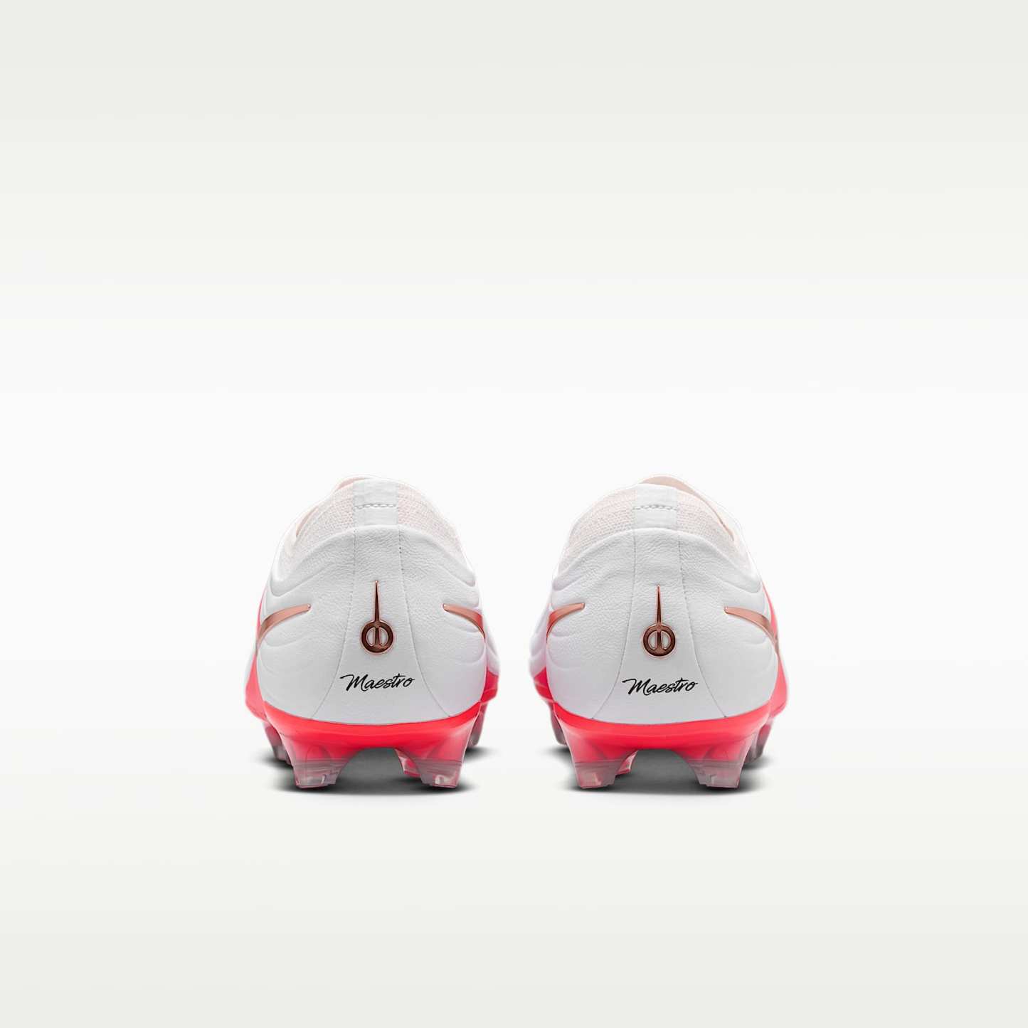 Nike Tiempo Maestro Elite Low Top Fußballschuh für normalen Rasen – Weiß/Bright Crimson/Blur