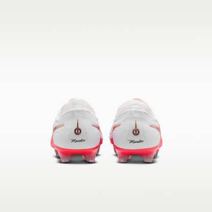 Nike Tiempo Maestro Elite Low Top Fußballschuh für normalen Rasen – Weiß/Bright Crimson/Blur