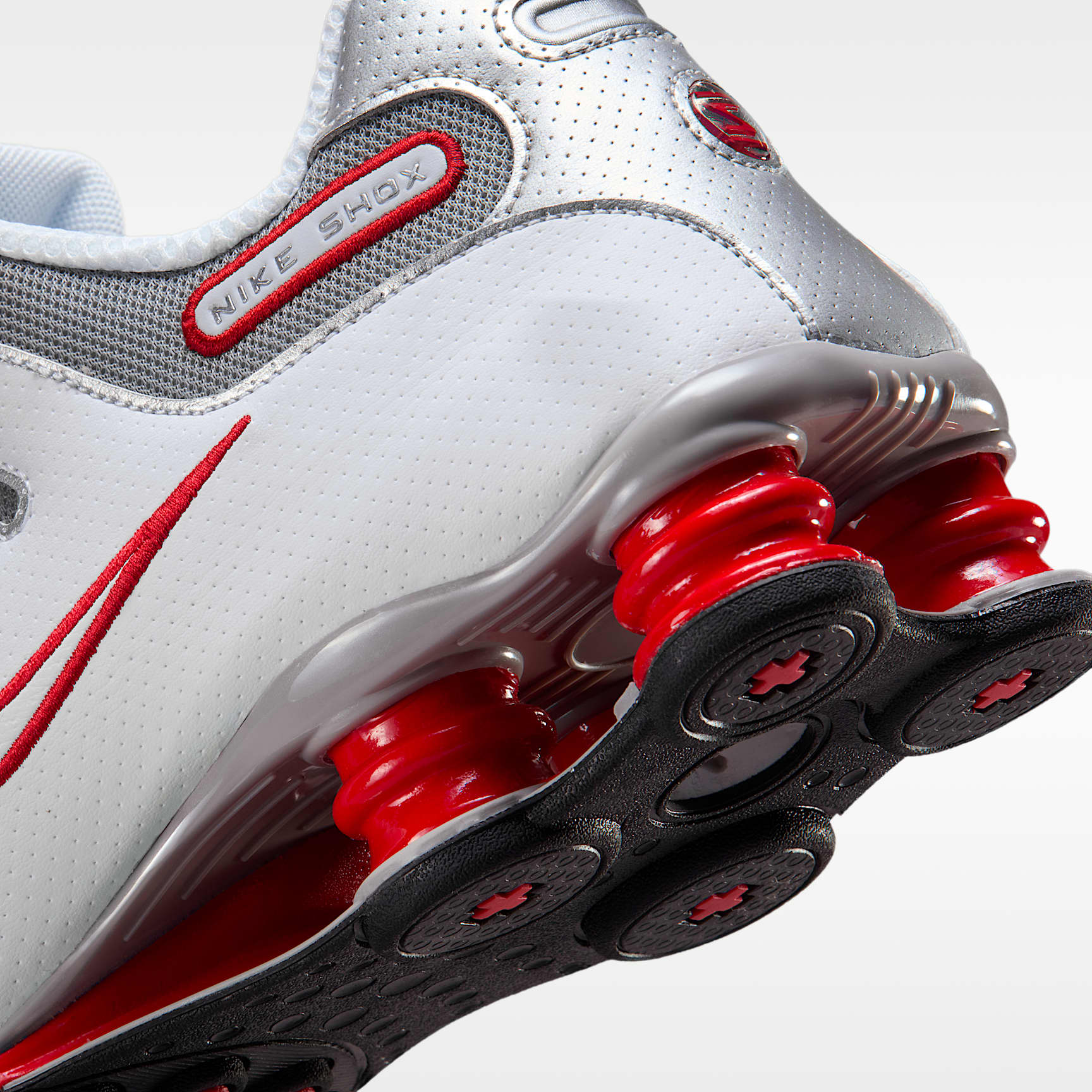 Nike Shox NZ Herrenschuh – Weiß/Sport Red/Cool Grey/Metallic Silver