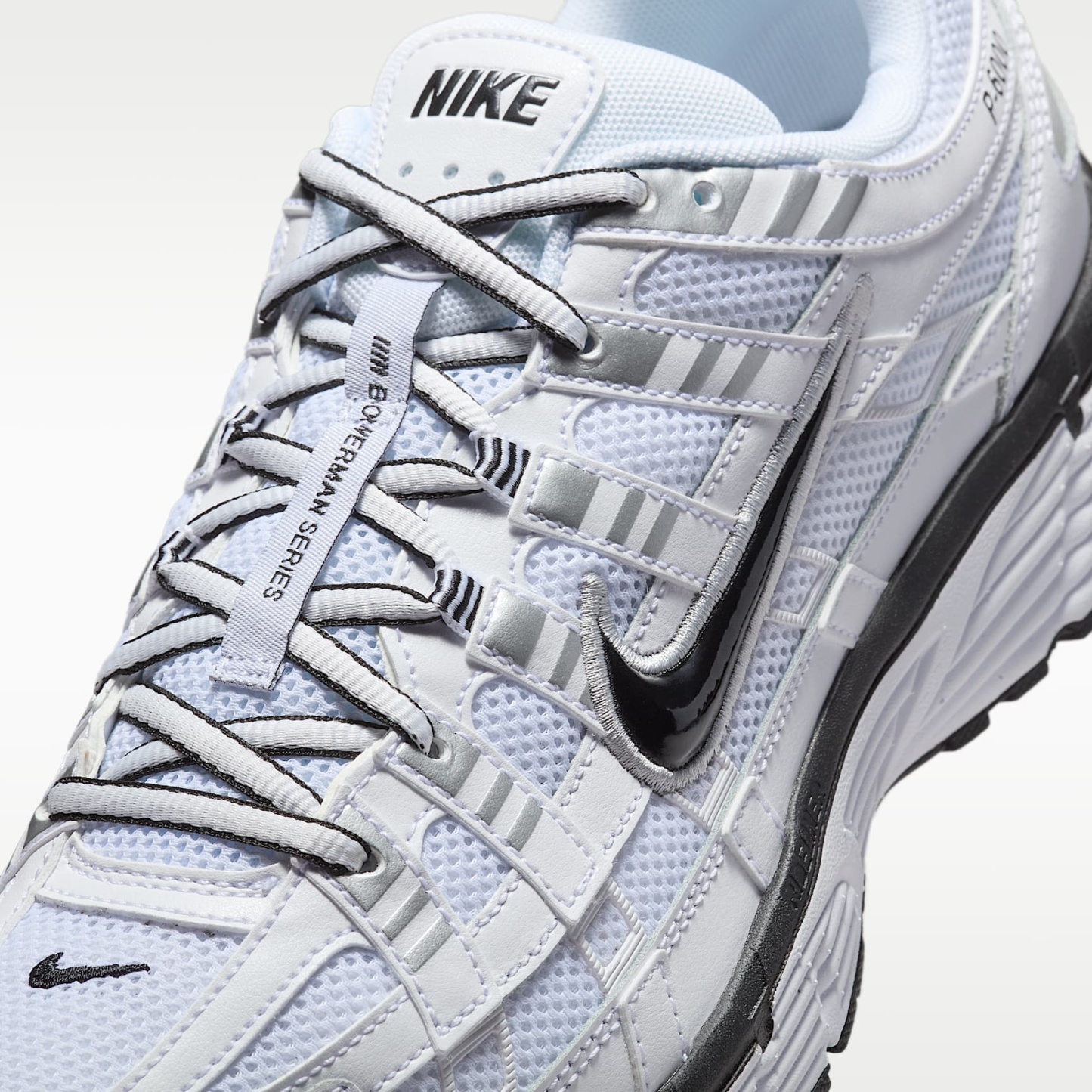 Nike P-6000 Schuh – Weiß/Metallic Silver/Schwarz/Schwarz