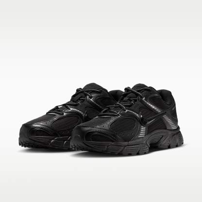 Nike V5 RNR Ripstop Schuh (Herren) – Schwarz/Schwarz/Schwarz
