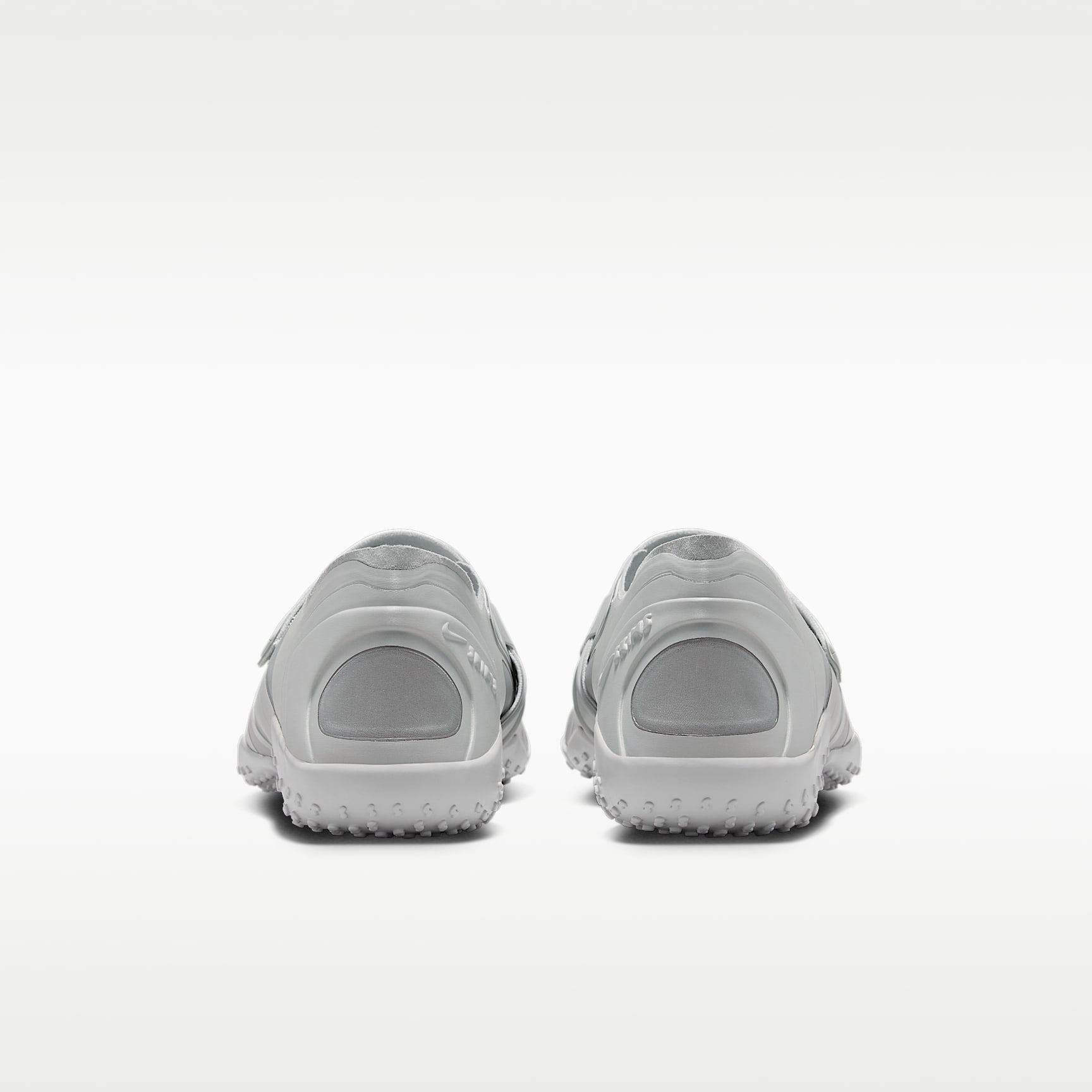 NikeSKIMS Rift Satin Schuh (Damen) – Night Silver/Base Grey/Medium Silver/Night Silver