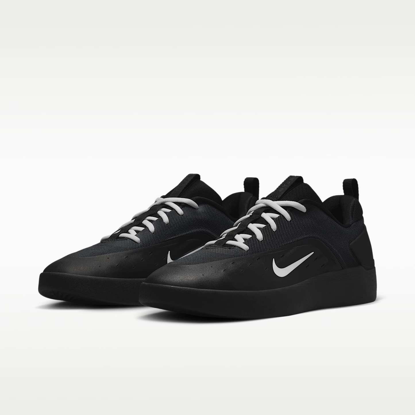 Nike SB Zoom Nyjah 4 Skateboardschuh – Schwarz/Schwarz/Weiß/Weiß