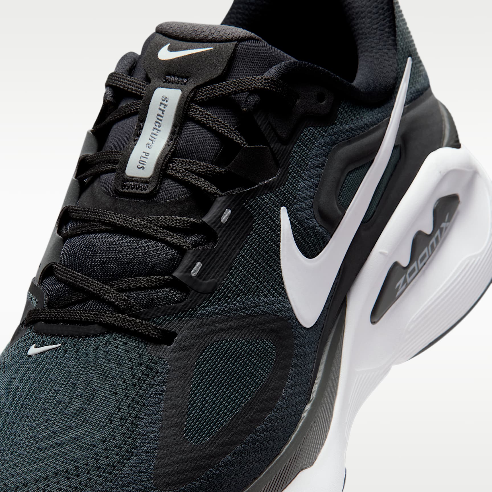 Nike Structure Plus Straßenlaufschuh (Herren) – Schwarz/Anthracite/Weiß