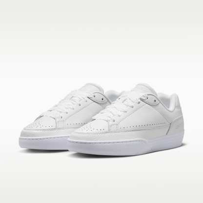 Nike Tennis Centre Damenschuh – Weiß/Court Purple/Gorge Green/Weiß