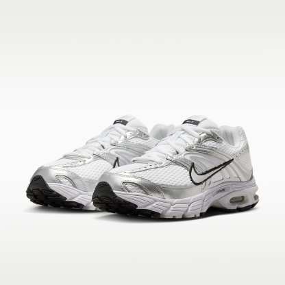 Nike Air Max Moto 2K Schuh mit reflektierenden Akzenten (Damen) – Weiß/Metallic Silver/Schwarz/Photon Dust