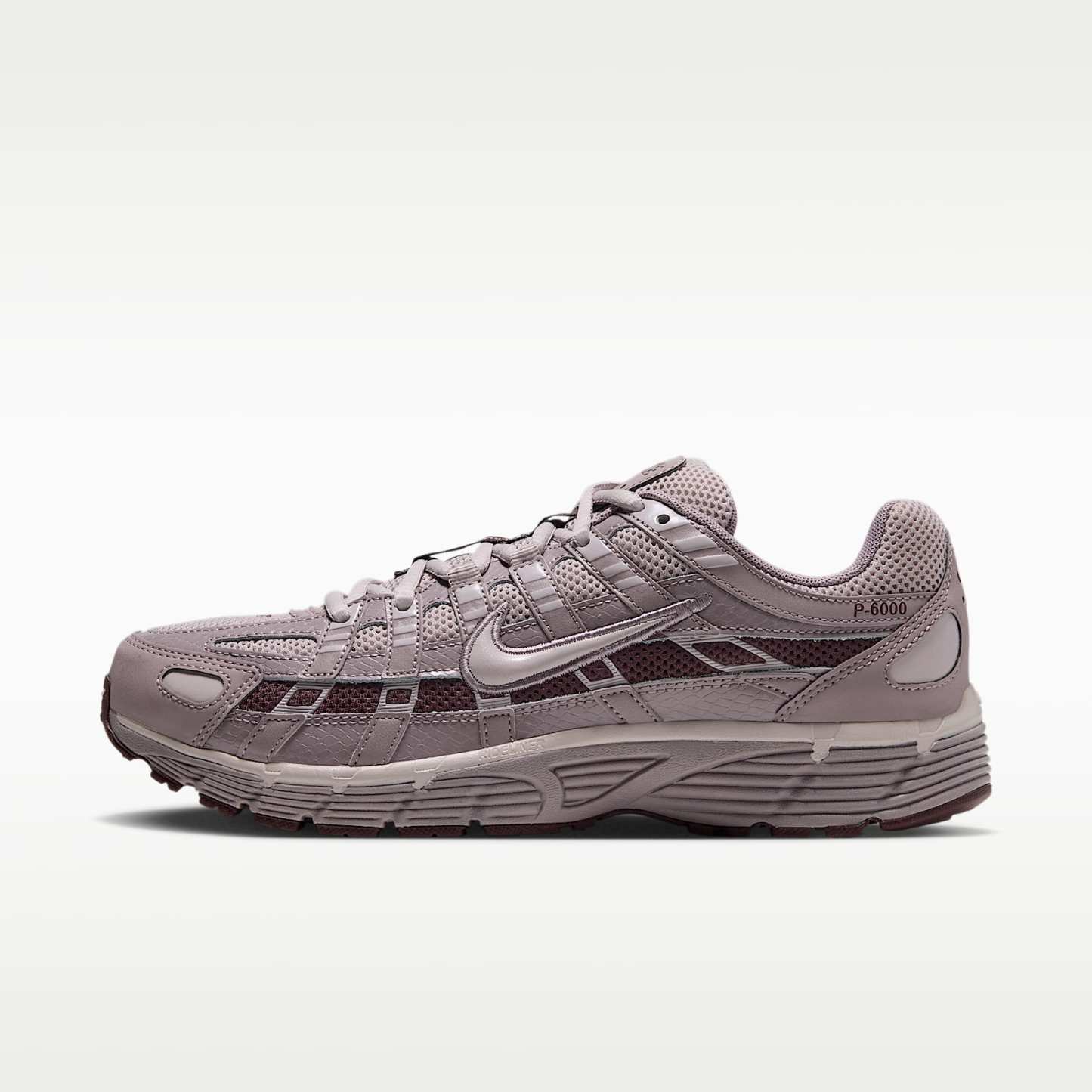Nike P-6000 Schuh (Damen) – Light Violet Ore/Burgundy Crush/Platinum Violet