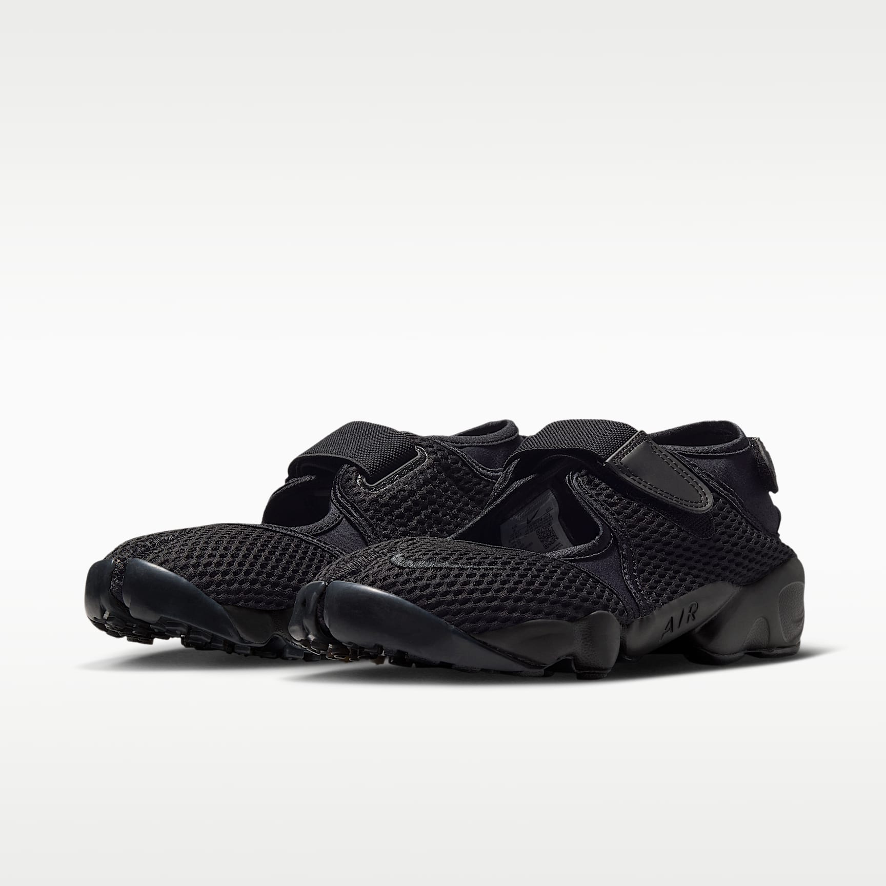 Nike Air Rift Mesh Schuh (Damen) – Schwarz/Weiß/Schwarz