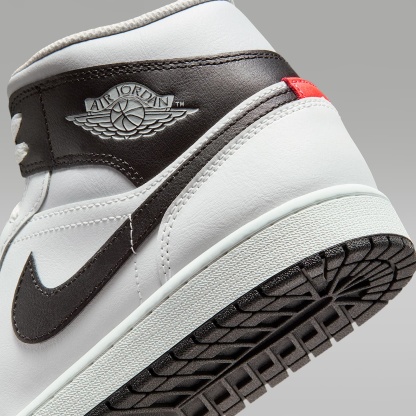 Air Jordan 1 Mid Herrenschuh – Summit White/Neutral Grey/Infrared 23/Schwarz