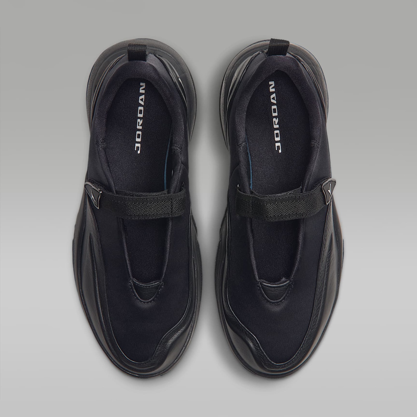 Jordan Pointe Schuh (Damen) – Schwarz/Summit White/Anthracite