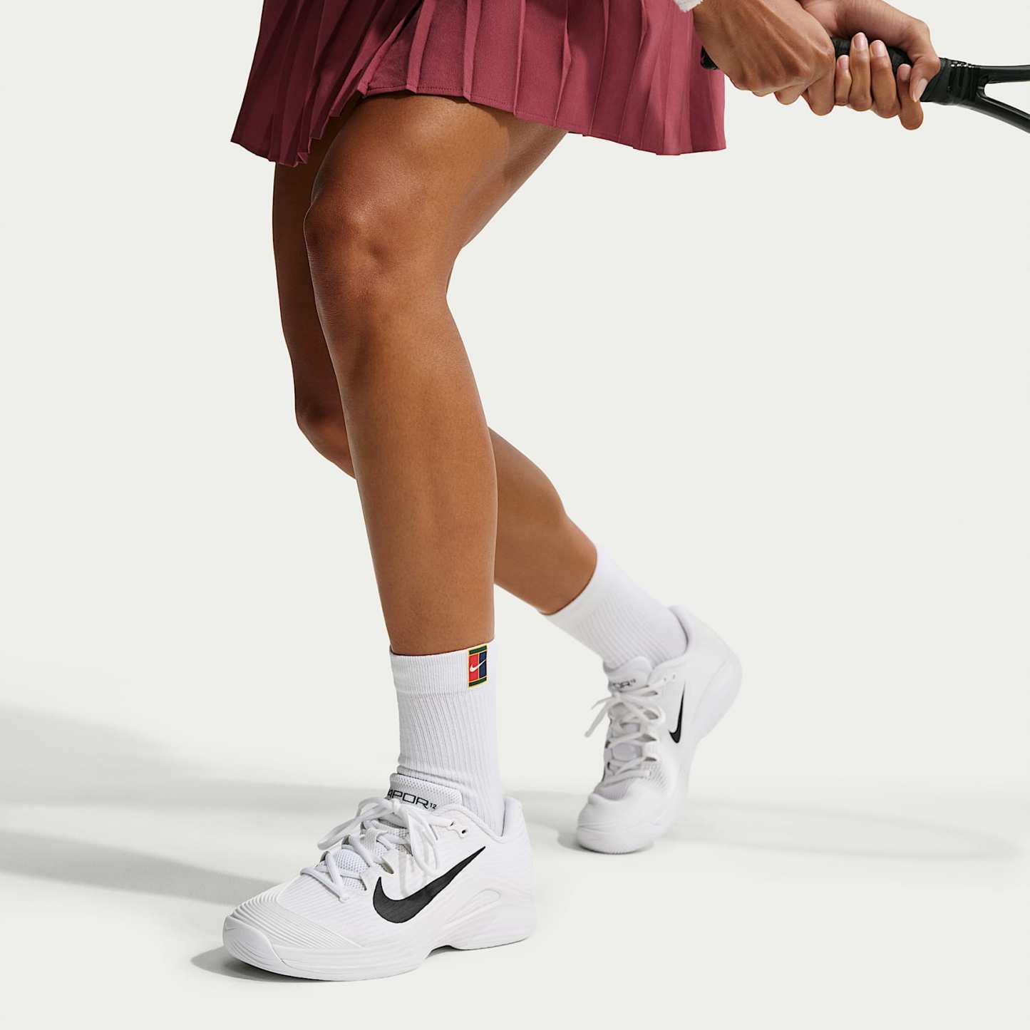 Nike Vapor 12 Tennisschuh für Hartplätze (Damen) – Weiß/Summit White/Schwarz