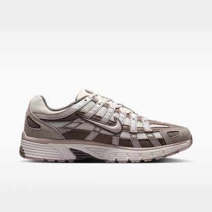 Nike P-6000 Schuh (Damen) – Summit White/Cave Stone/College Grey/Platinum Violet