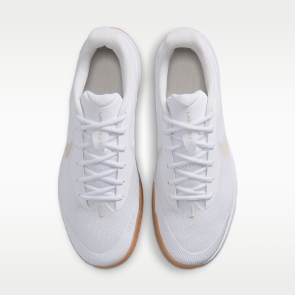Nike Vapor Lite 3 Tennisschuh für Hartplätze (Herren) – Weiß/Summit White/Gum Yellow/Light Orewood Brown
