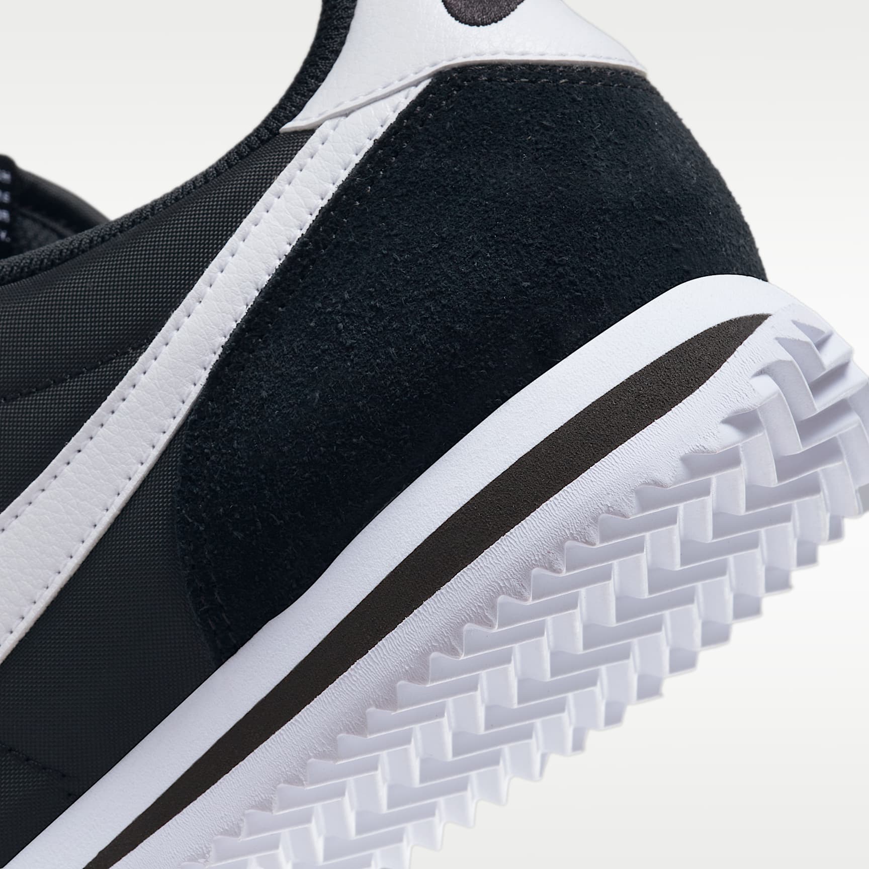 Nike Cortez Textile Schuh (Damen) – Schwarz/Weiß