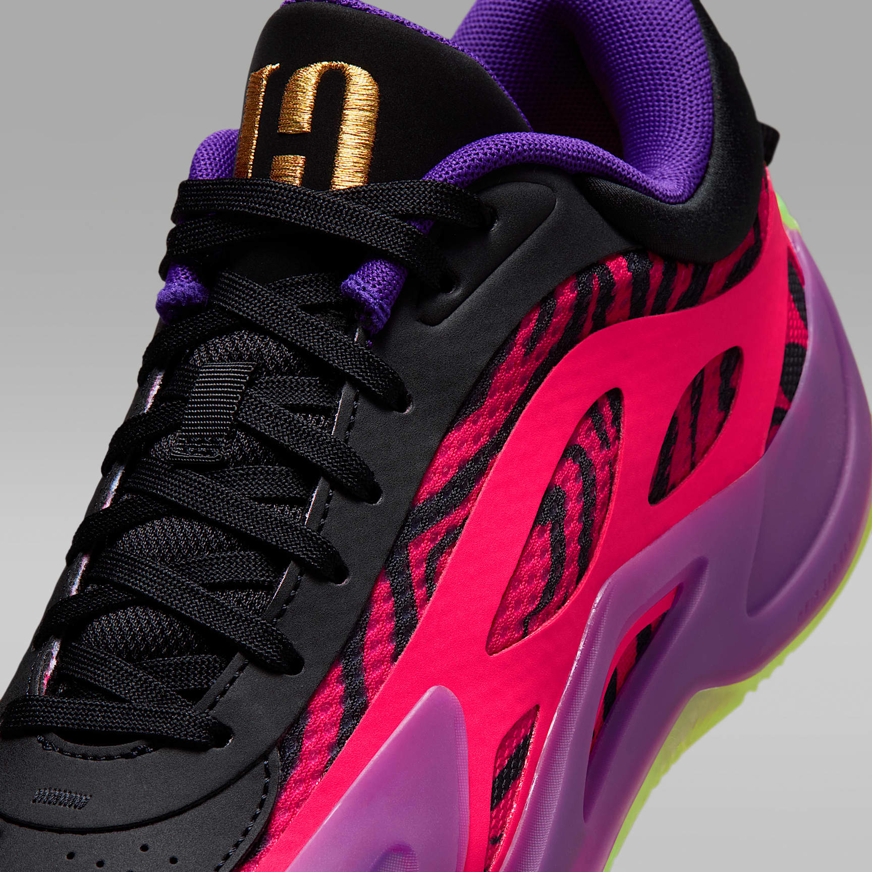 Jordan Heir Series 2 "Oh Sheila" Basketballschuh – Red Orbit/Voltage Purple/Volt/Schwarz