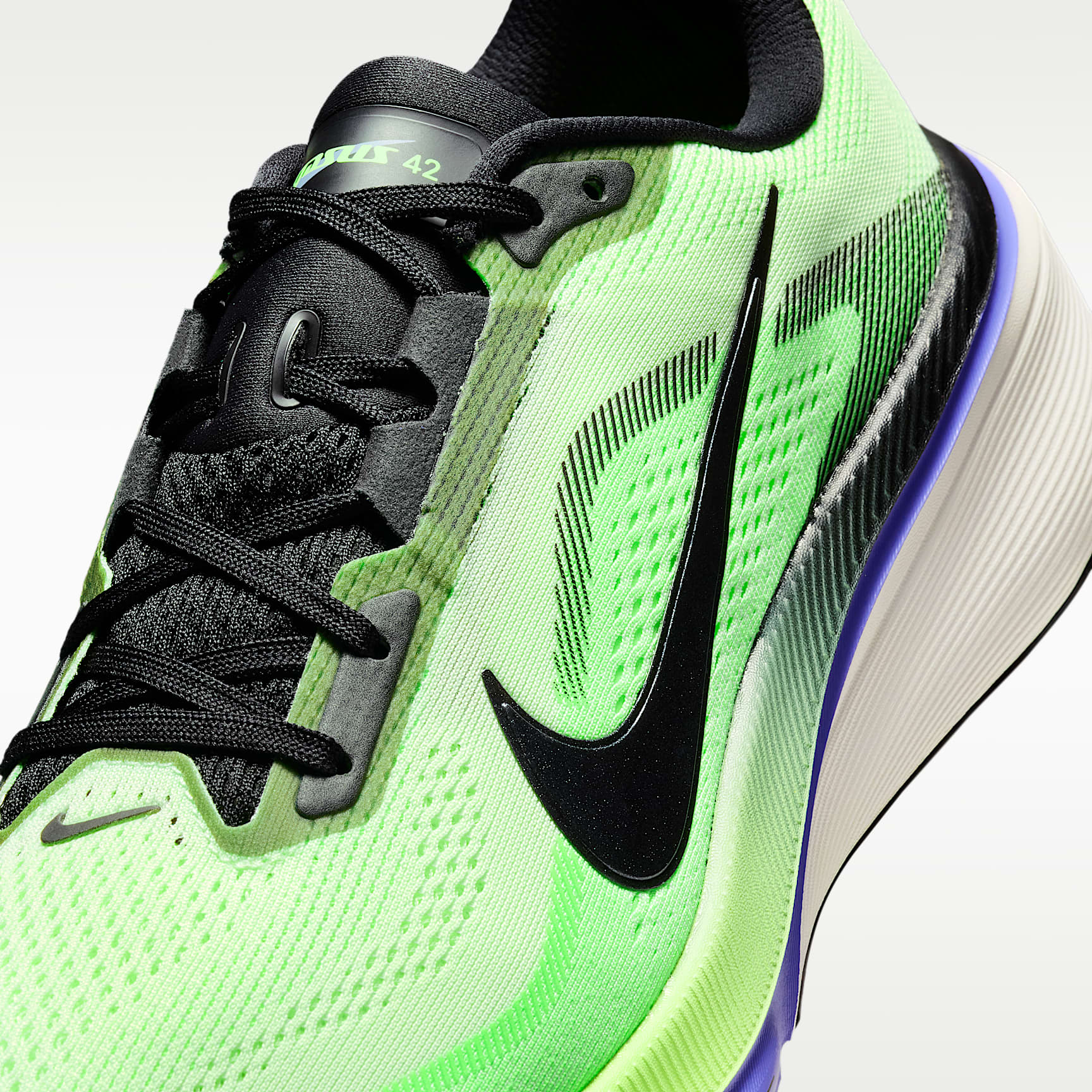 Nike Pegasus 42 Straßenlaufschuh (Herren) – Volt Tint/Sapphire/Lime Blast/Black Spruce