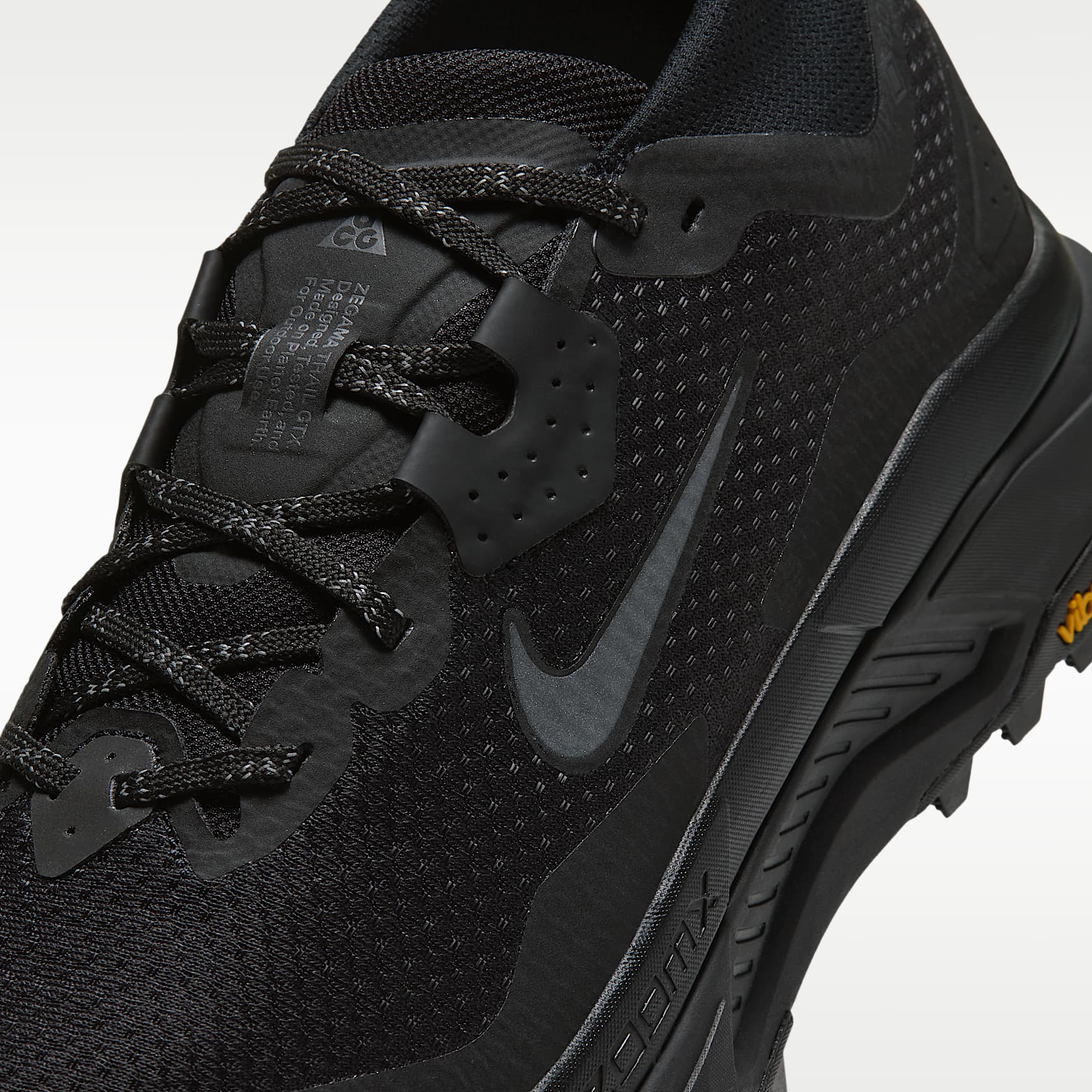 ACG Zegama Trail GORE-TEX wasserdichter Traillaufschuh (Herren) – Schwarz/Anthracite