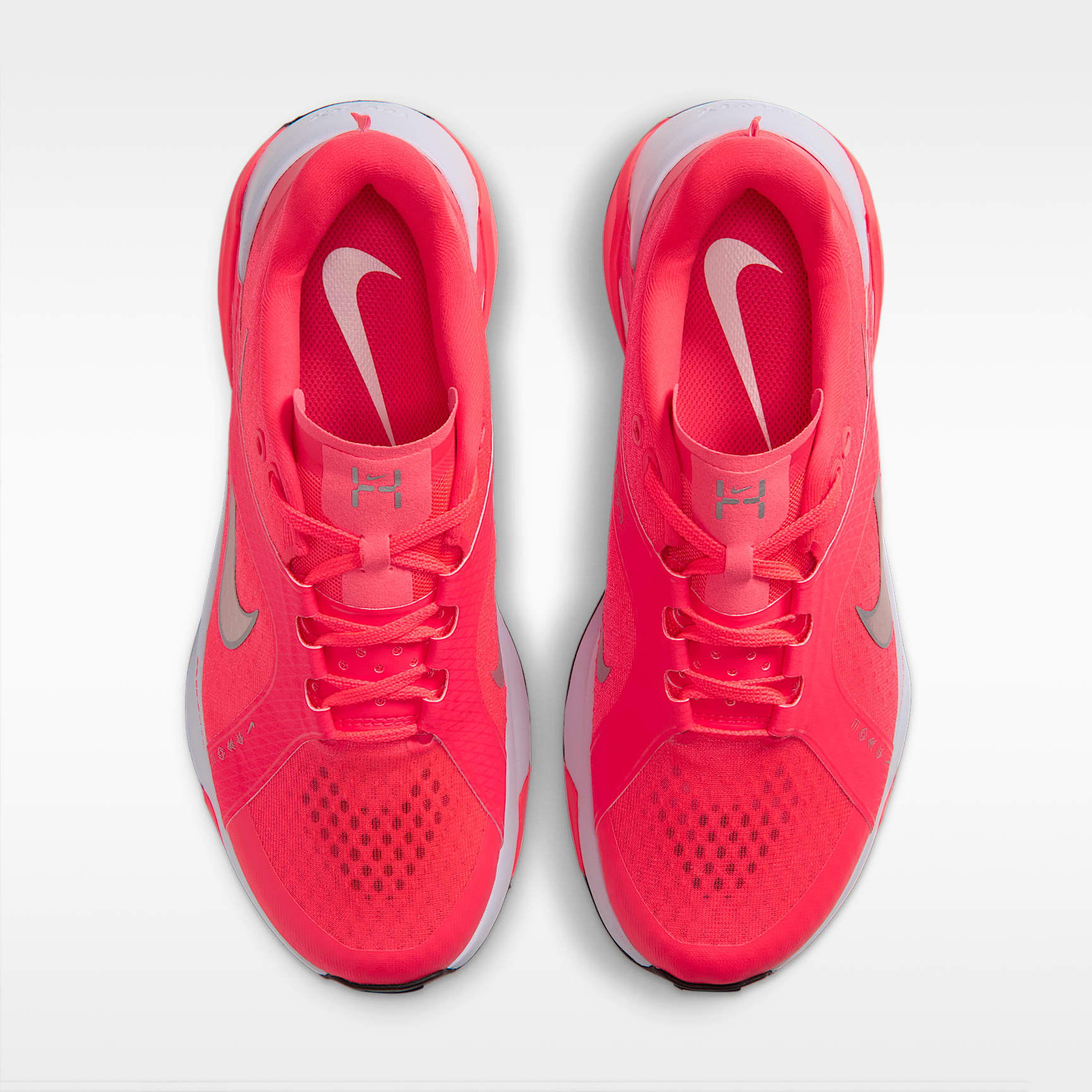 Nike Hybrid RN Trainingsschuh (Damen) – Laser Crimson/Football Grey/Football Grey/Metallic Silver