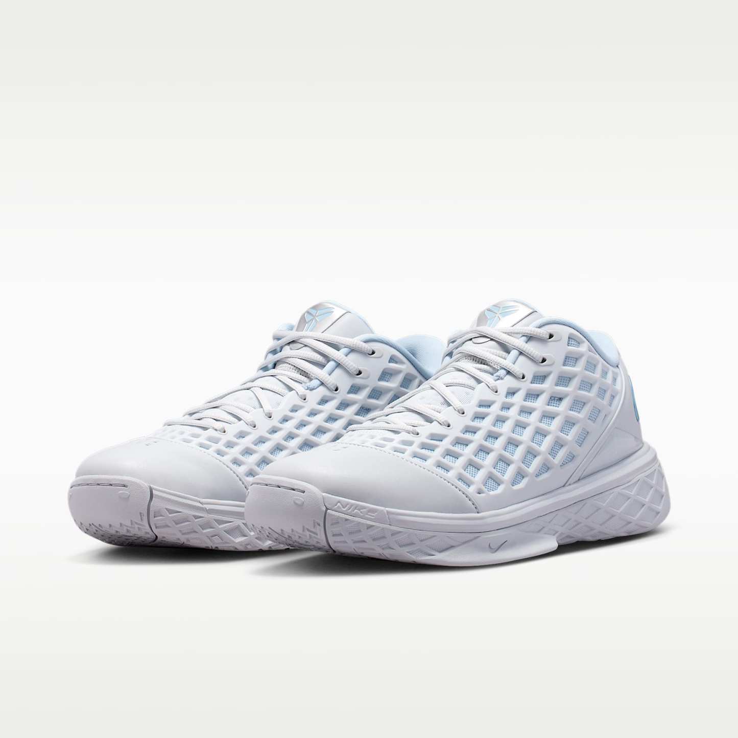 Kobe III Low Protro Herren-Basketballschuh – Pure Platinum/Armory Blue