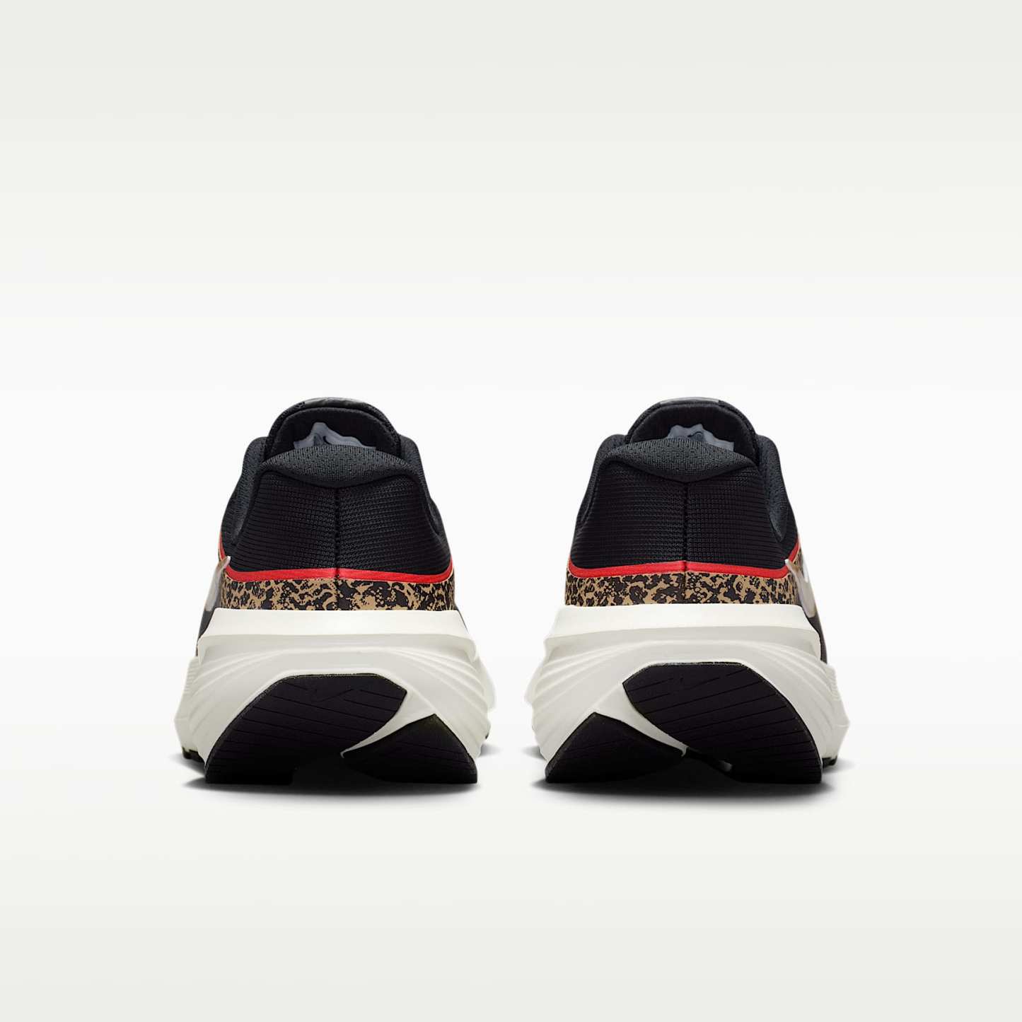 Nike Downshifter 14 Straßenlaufschuh (Damen) – Schwarz/British Khaki/Fusion Red/Sail
