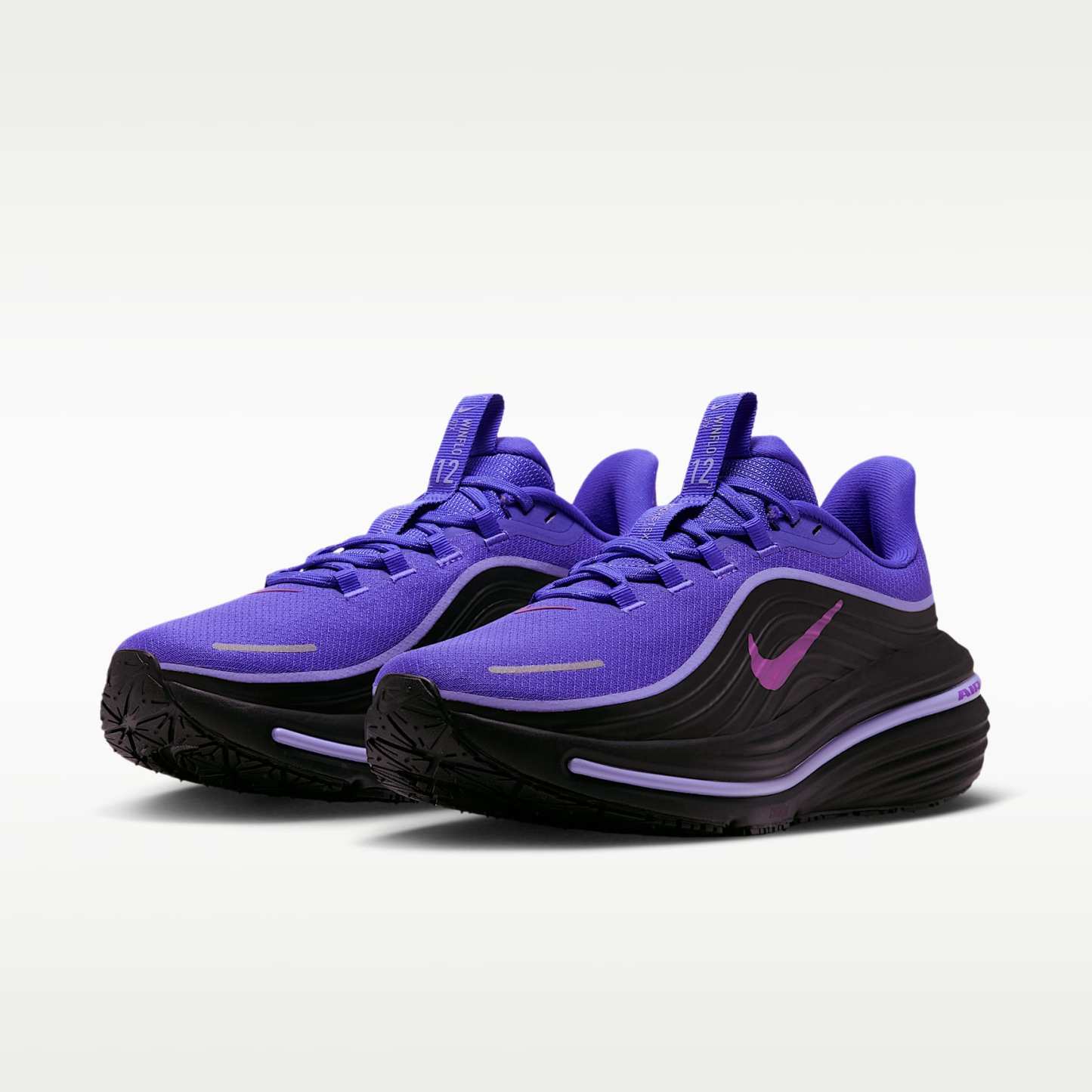 Nike Winflo 12 GORE-TEX wasserdichter Straßenlaufschuh (Damen) – Persian Violet/Purple Pulse/Schwarz/True Berry