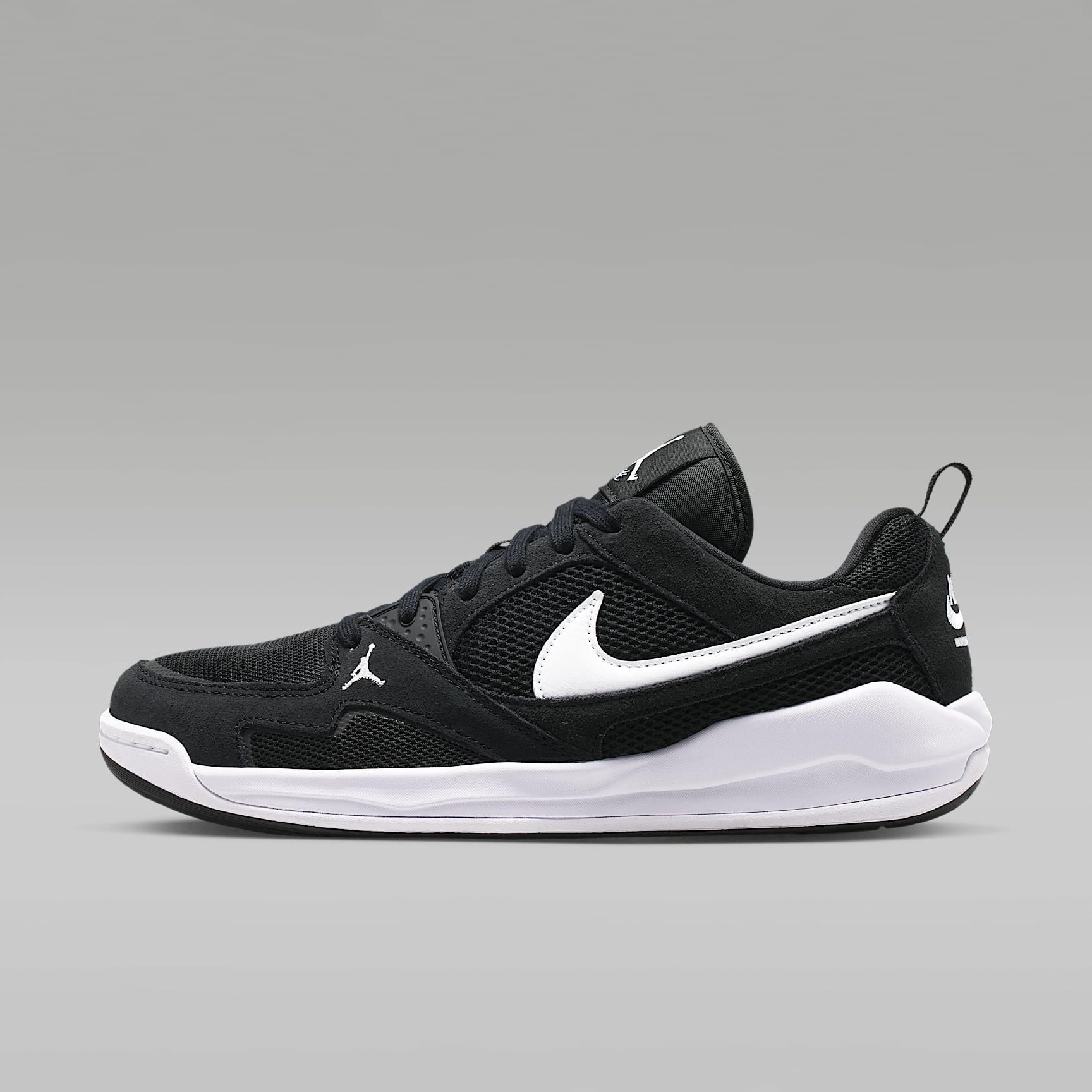 Jordan CMFT Era Schuh (Herren) – Schwarz/Weiß [HJ6777-007]
