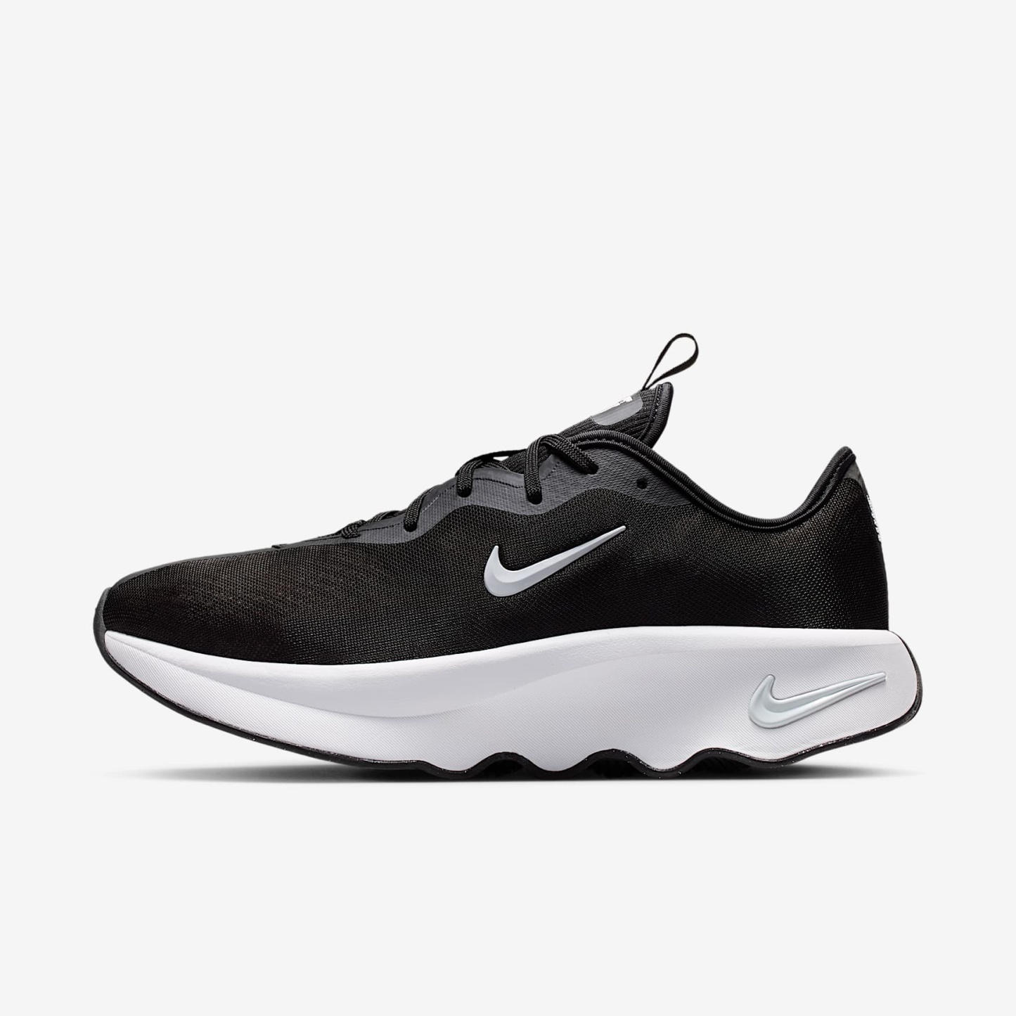 Nike Motiva 2 Walking-Schuhe (Damen) – Schwarz/Pure Platinum/Weiß