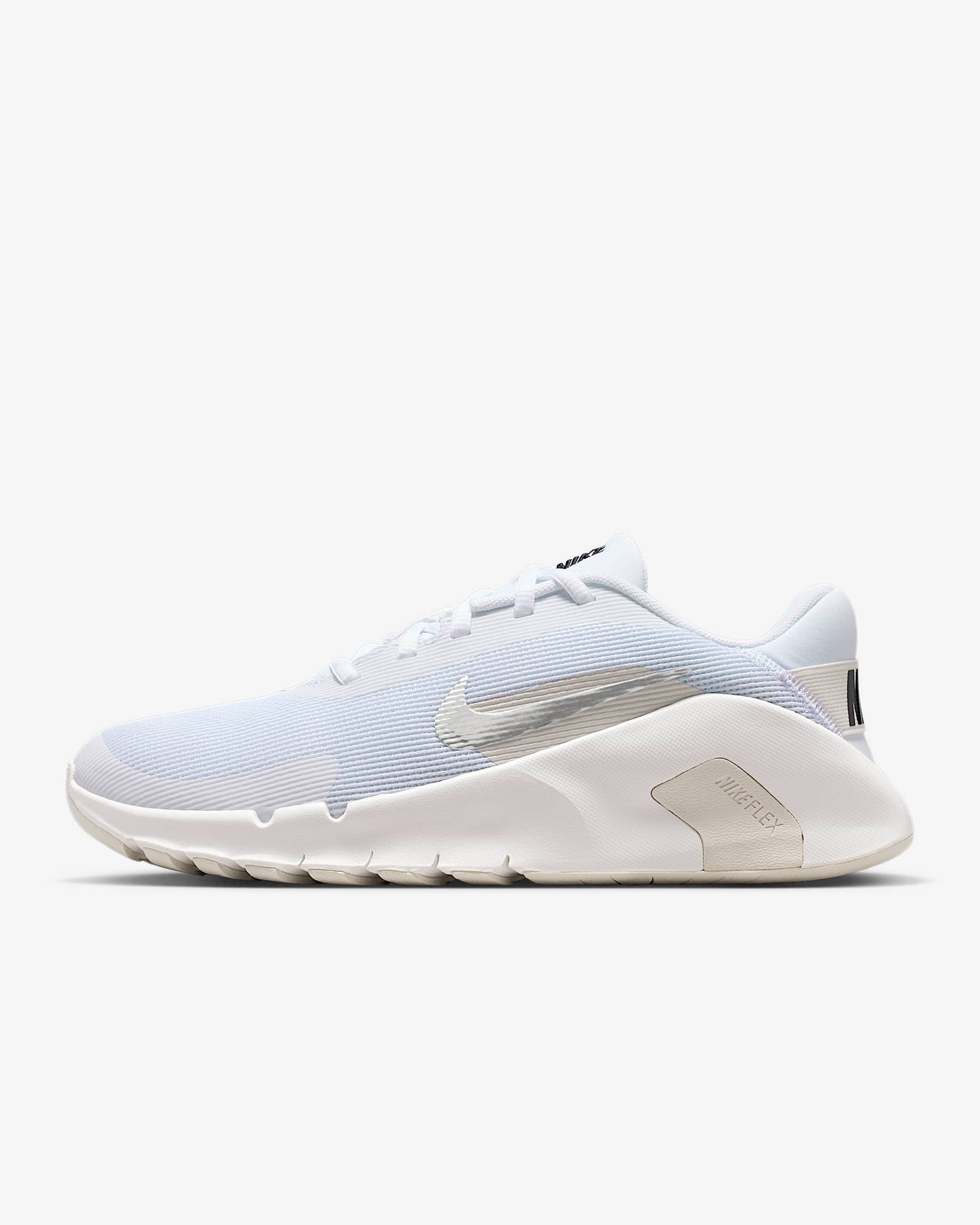 Nike Flex Train Workout-Schuh (Damen) – Weiß/Sail/Phantom/Metallic Silver