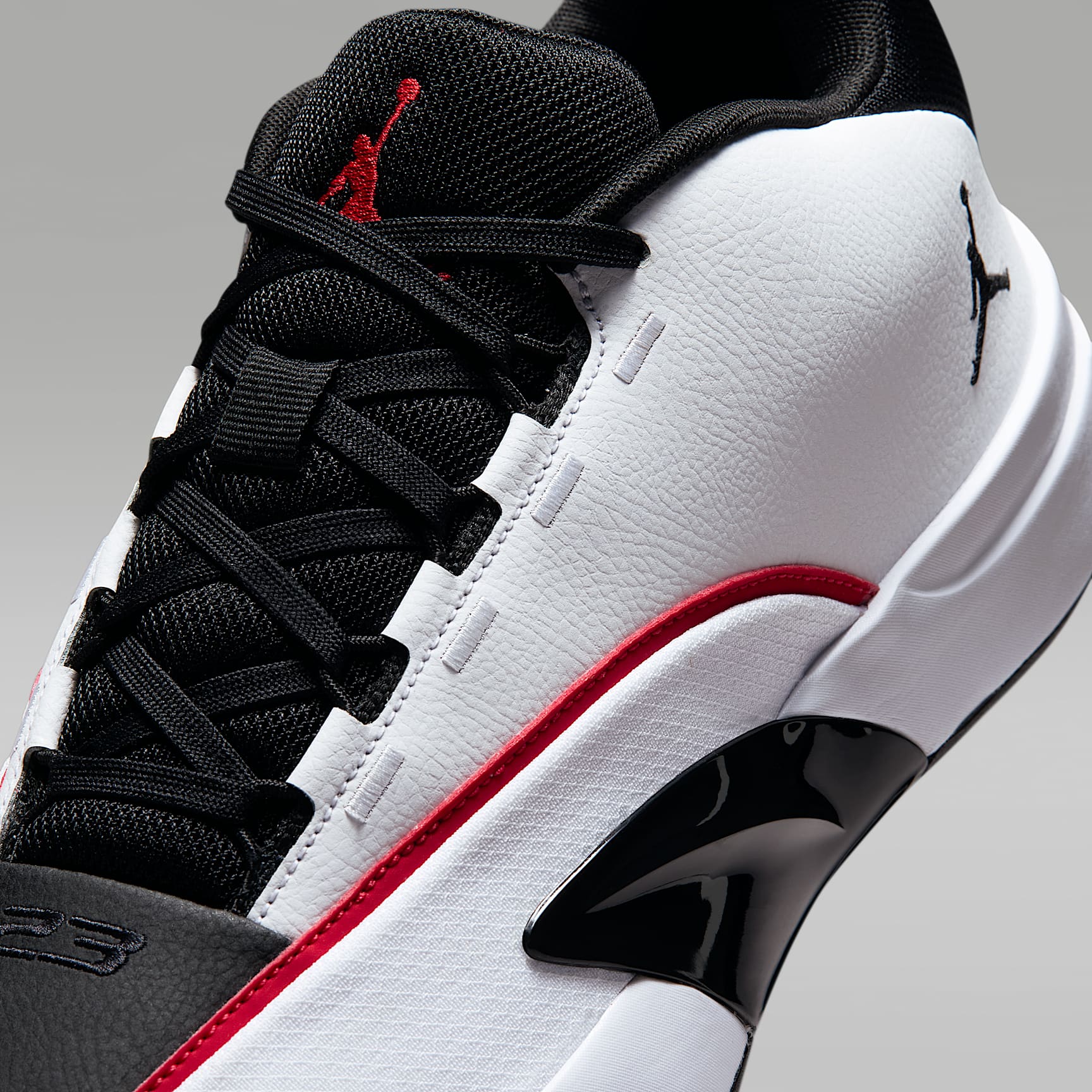 Jordan All Game Basketballschuhe (Herren) – Weiß/University Red/Schwarz