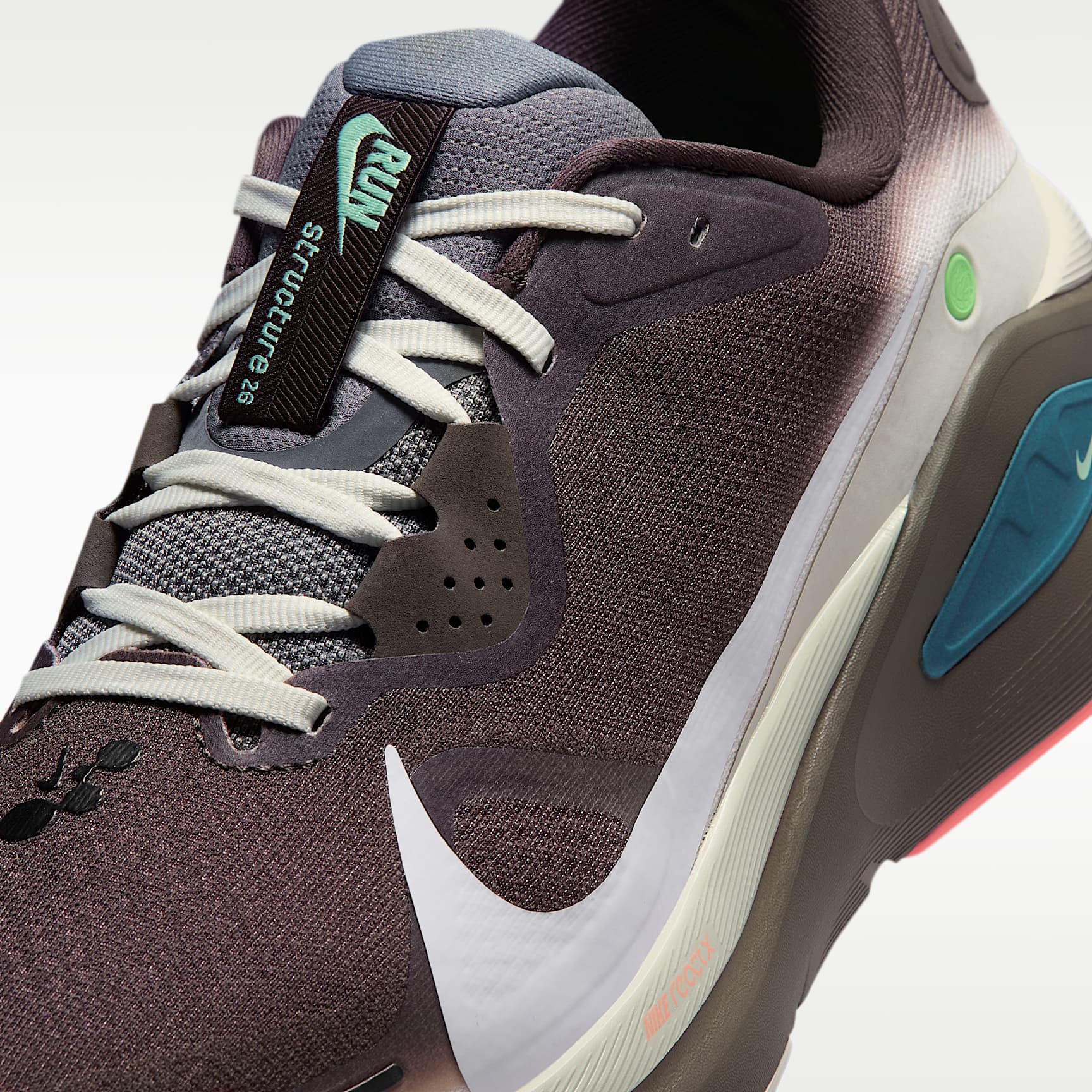 Nike Structure 26 Straßenlaufschuh (Herren) – Baroque Brown/Ironstone/Sea Glass/Weiß