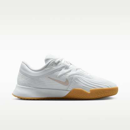 Nike Vapor Pro 3 Tennisschuh für Hartplätze (Damen) – Weiß/Summit White/Linen/Light Orewood Brown