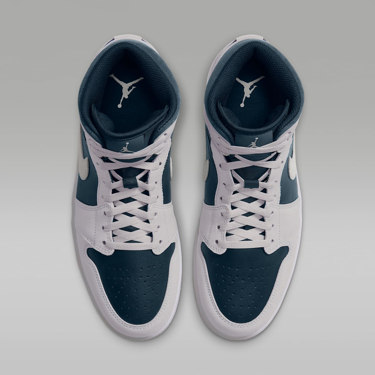 Air Jordan 1 Mid Herrenschuh – Light Orewood Brown/Midnight Spruce/Weiß/Pale Ivory