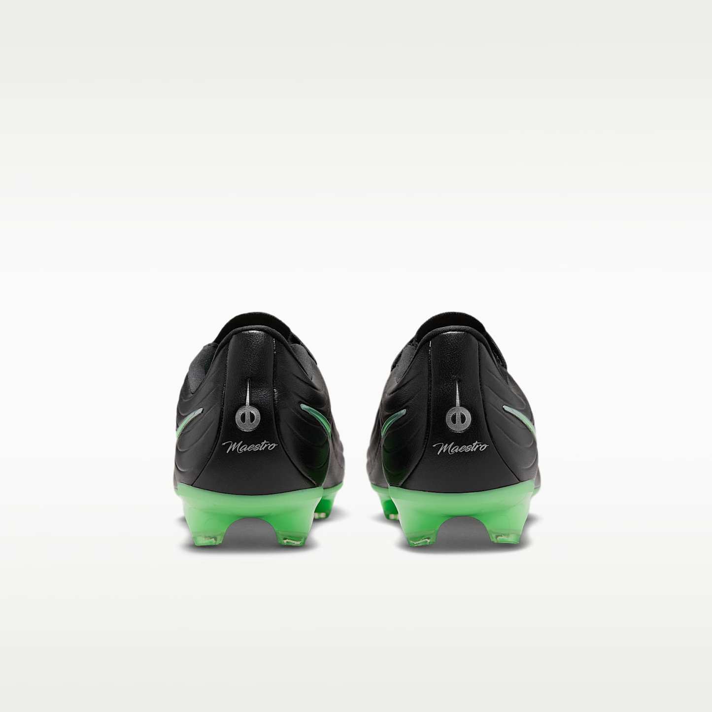 Nike Tiempo Maestro Academy Low Top Fußballschuh für verschiedene Böden – Schwarz/Schwarz/Illusion Green