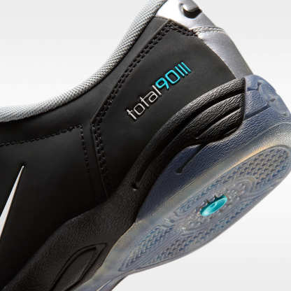 Nike Total 90 Fußballschuh – Schwarz/Gamma Blue/Metallic Silver
