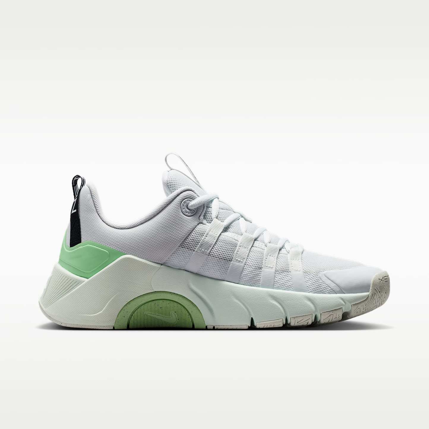 Nike Free Metcon 7 Trainingsschuhe (Damen) – Off White/Cucumber Calm/Barely Green/Weiß